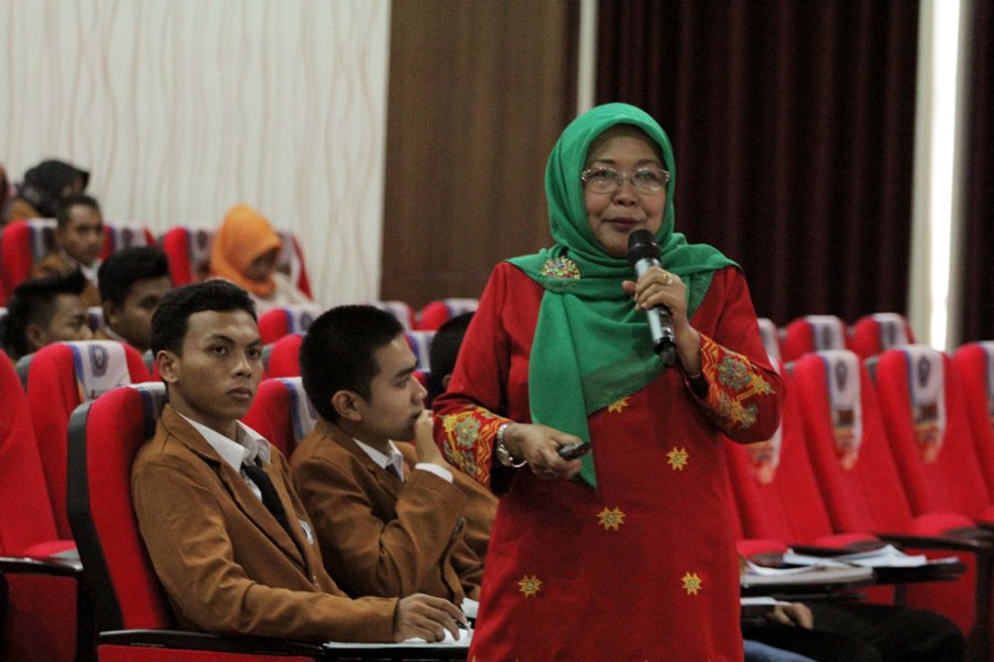 Unikama Hadirkan Guru Besar PGSD Universitas Bengkulu
