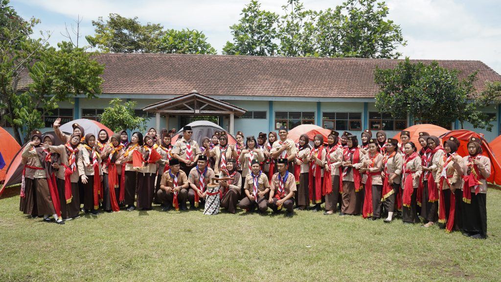 Siapkan Calon Guru Berkarakter, 154 Mahasiswa PGSD Unikama Lulus KMD 100 Persen
